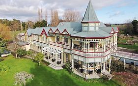 Highden Manor Estate